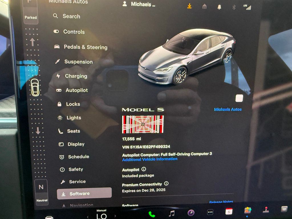 2023 Tesla Model S Plaid AWD - 22952834 - 16