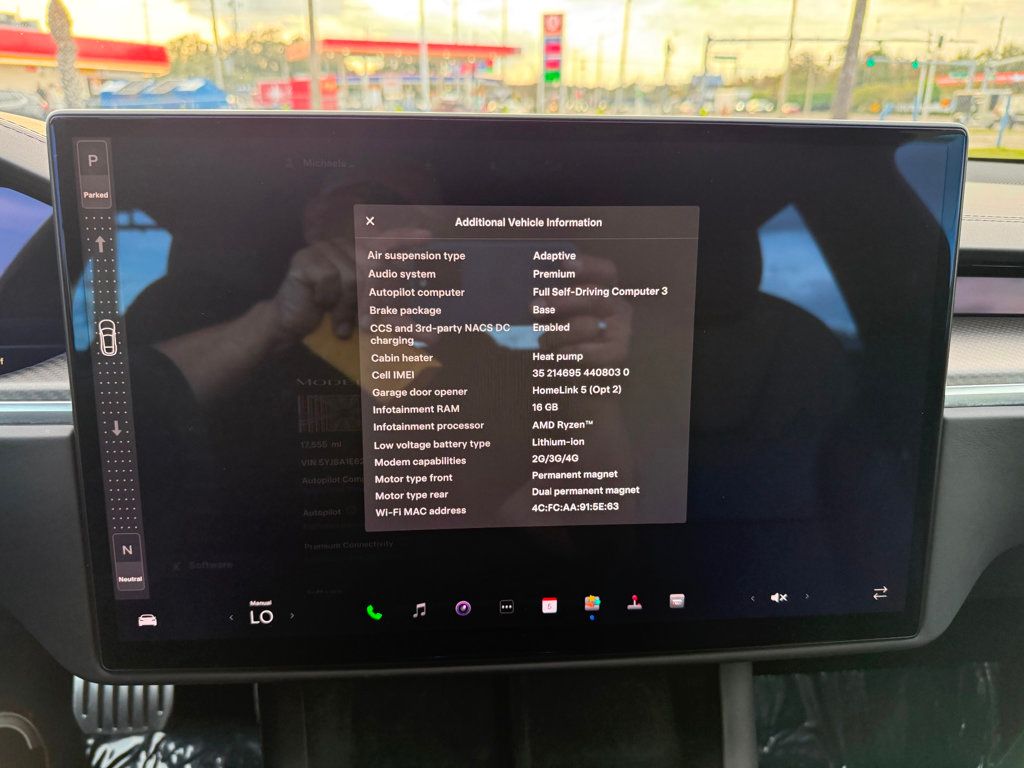 2023 Tesla Model S Plaid AWD - 22952834 - 17