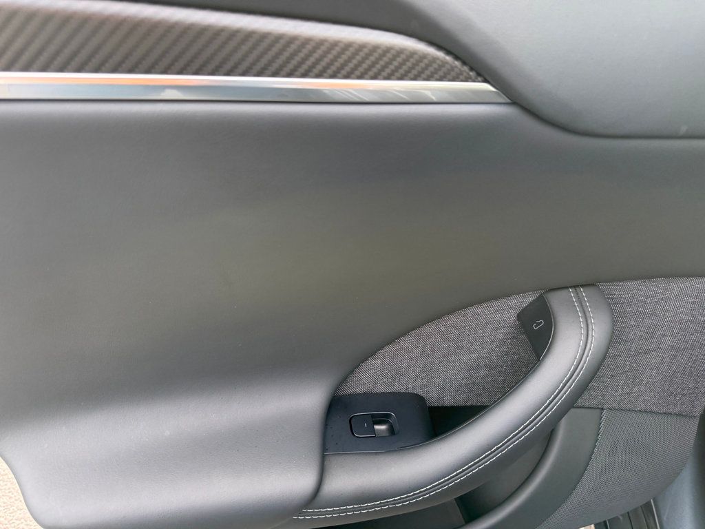 2023 Tesla Model S Plaid AWD - 22952834 - 25