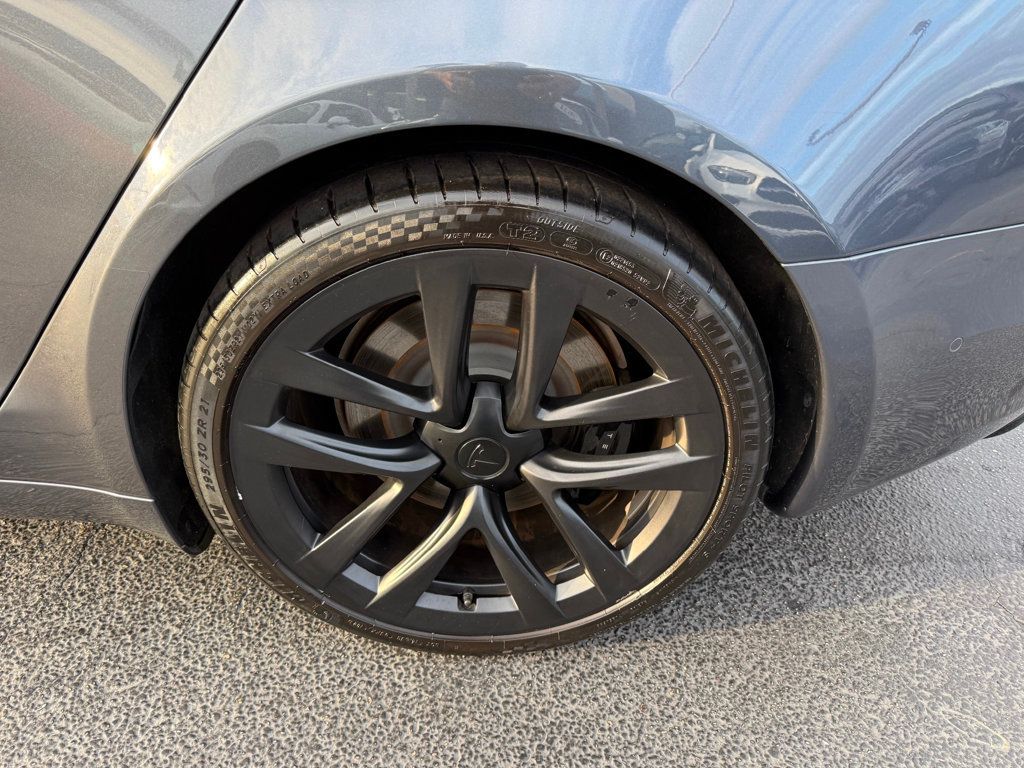 2023 Tesla Model S Plaid AWD - 22952834 - 39