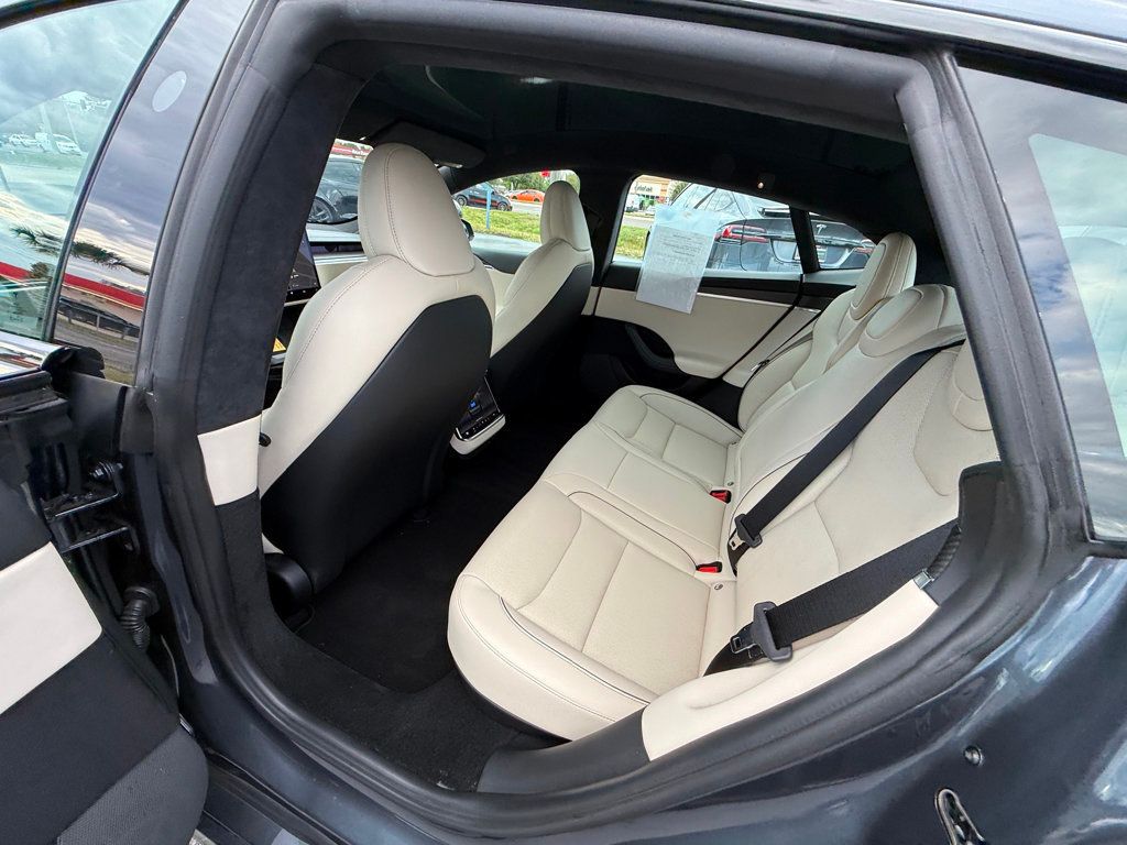 2023 Tesla Model S Plaid AWD - 22960419 - 24