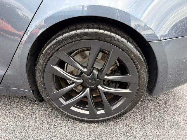 2023 Tesla Model S Plaid AWD - 22960419 - 39
