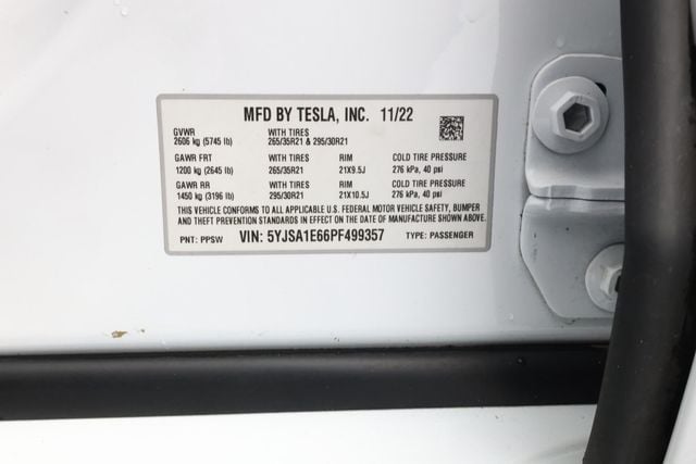 2023 Tesla Model S Plaid AWD - 22938786 - 18