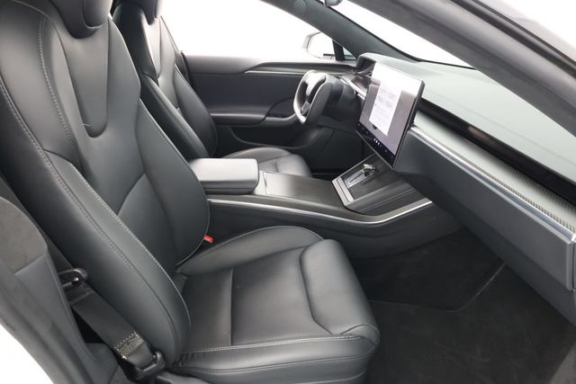 2023 Tesla Model S Plaid AWD - 22938786 - 23