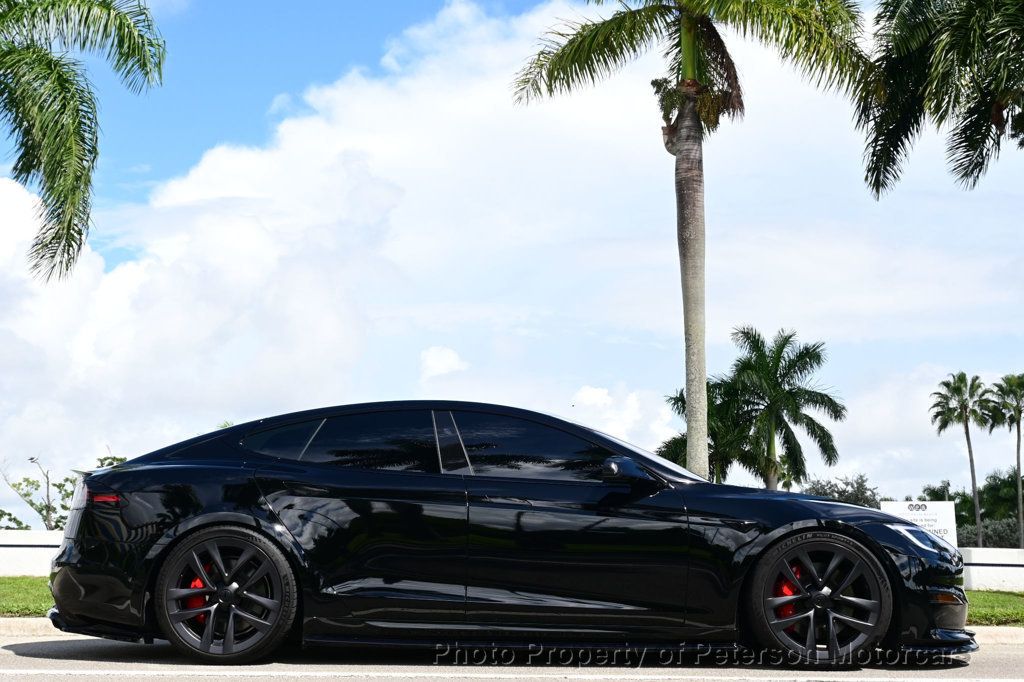 2023 Tesla Model S Plaid AWD - 22929394 - 9