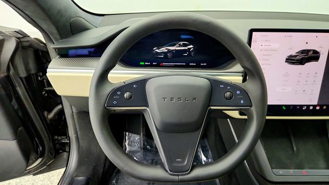 2023 Tesla Model S Plaid AWD w/ 21'' Arachnid Wheels & Cream Interior - 23087131 - 12