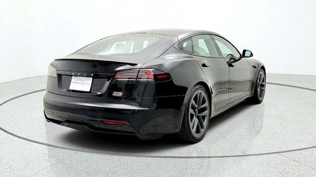 2023 Tesla Model S Plaid AWD w/ 21'' Arachnid Wheels & Cream Interior - 23087131 - 4