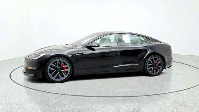 2023 Tesla Model S Plaid AWD w/ 21'' Arachnid Wheels & Cream Interior - 23087131 - 7