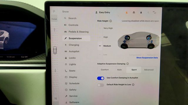 2023 Tesla Model S Plaid AWD w/ White & Black Premium Interior & Yoke Steering - 23035604 - 16