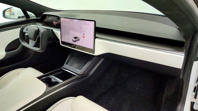 2023 Tesla Model S Plaid AWD w/ White & Black Premium Interior & Yoke Steering - 23035604 - 26