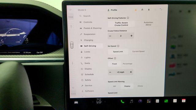 2023 Tesla Model S Plaid AWD w/ Yoke Steering Wheel - 23076128 - 20