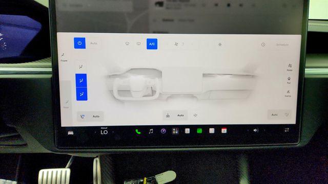 2023 Tesla Model S Plaid AWD w/ Yoke Steering Wheel - 23076128 - 22