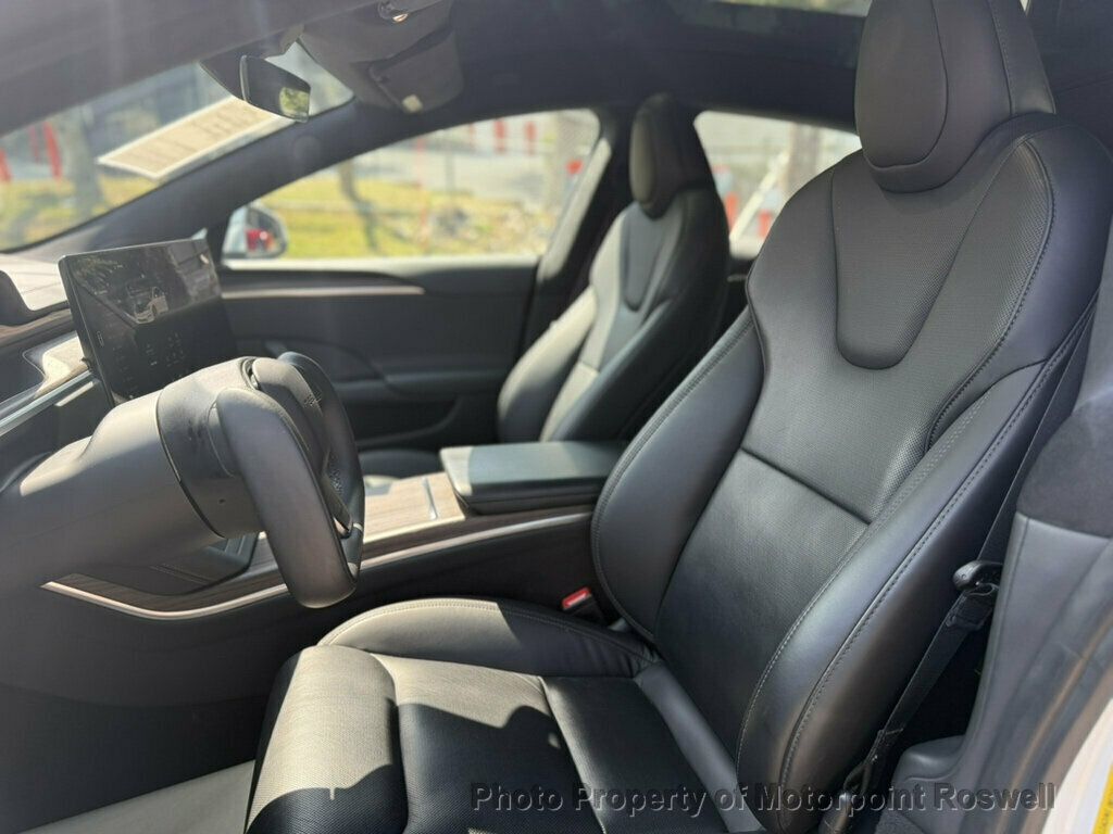 Tesla Model S photo 10