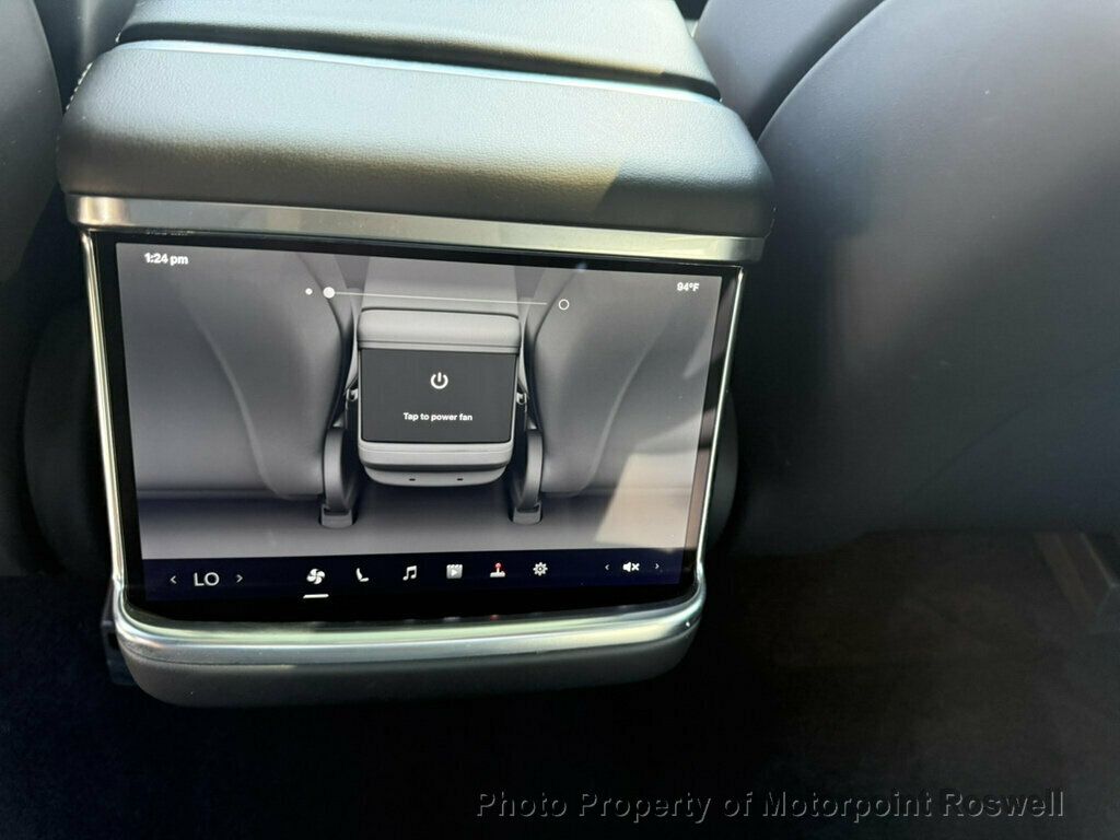 Tesla Model S photo 16