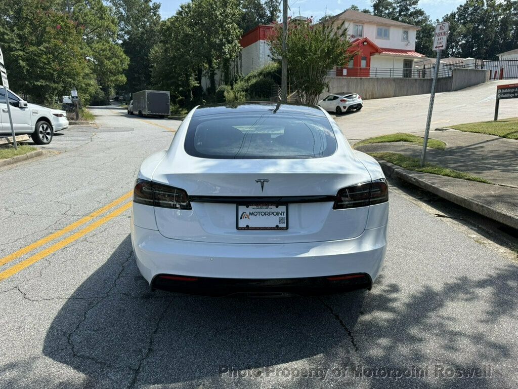 Tesla Model S photo 4