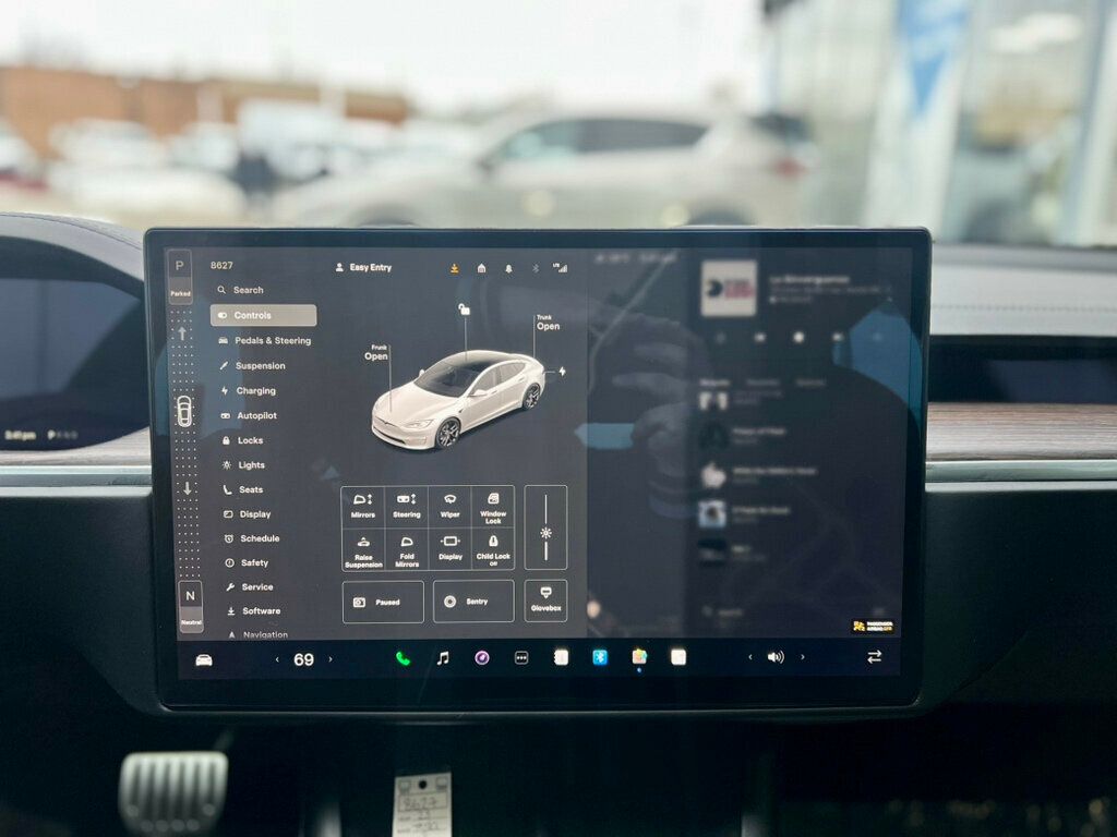 2023 Tesla Model S Standard Range AWD - 22962312 - 24