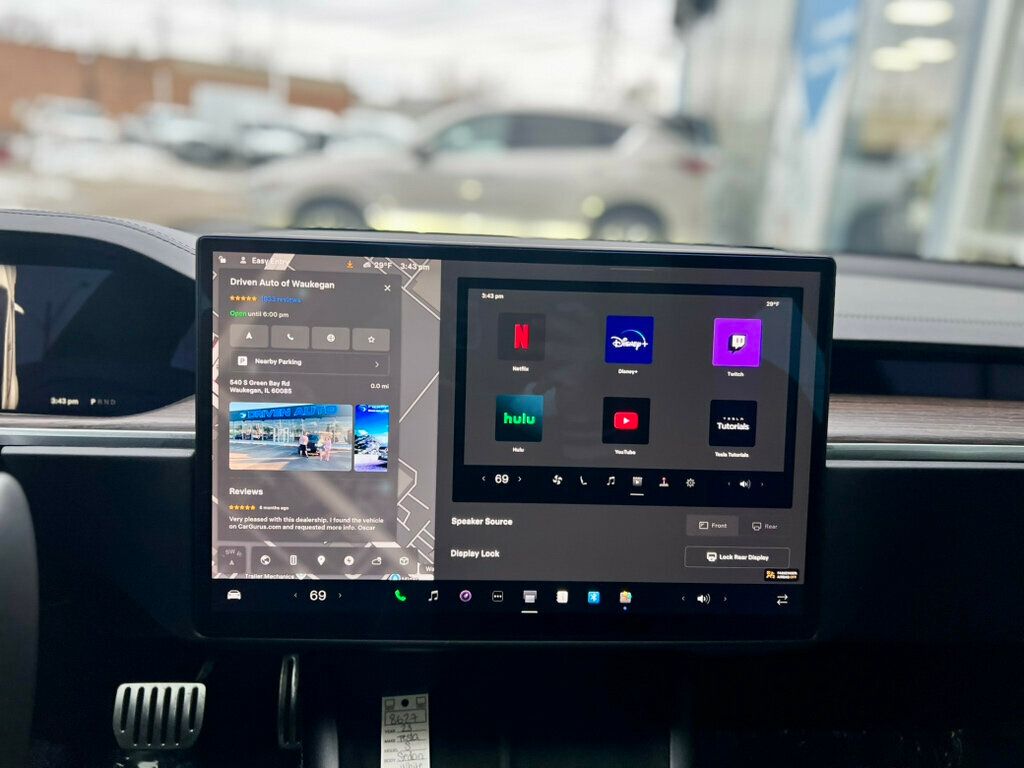 2023 Tesla Model S Standard Range AWD - 22962312 - 29