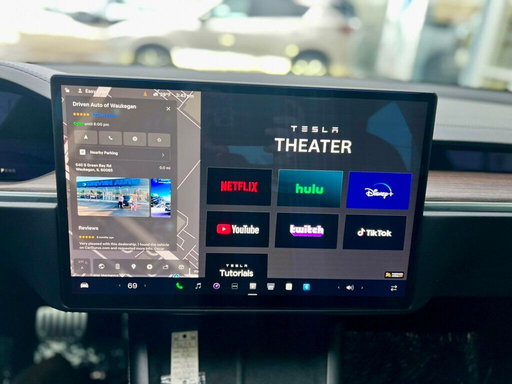 2023 Tesla Model S Standard Range AWD - 22962312 - 30