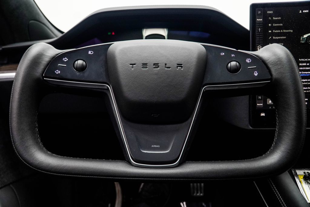 Tesla Model S photo 30