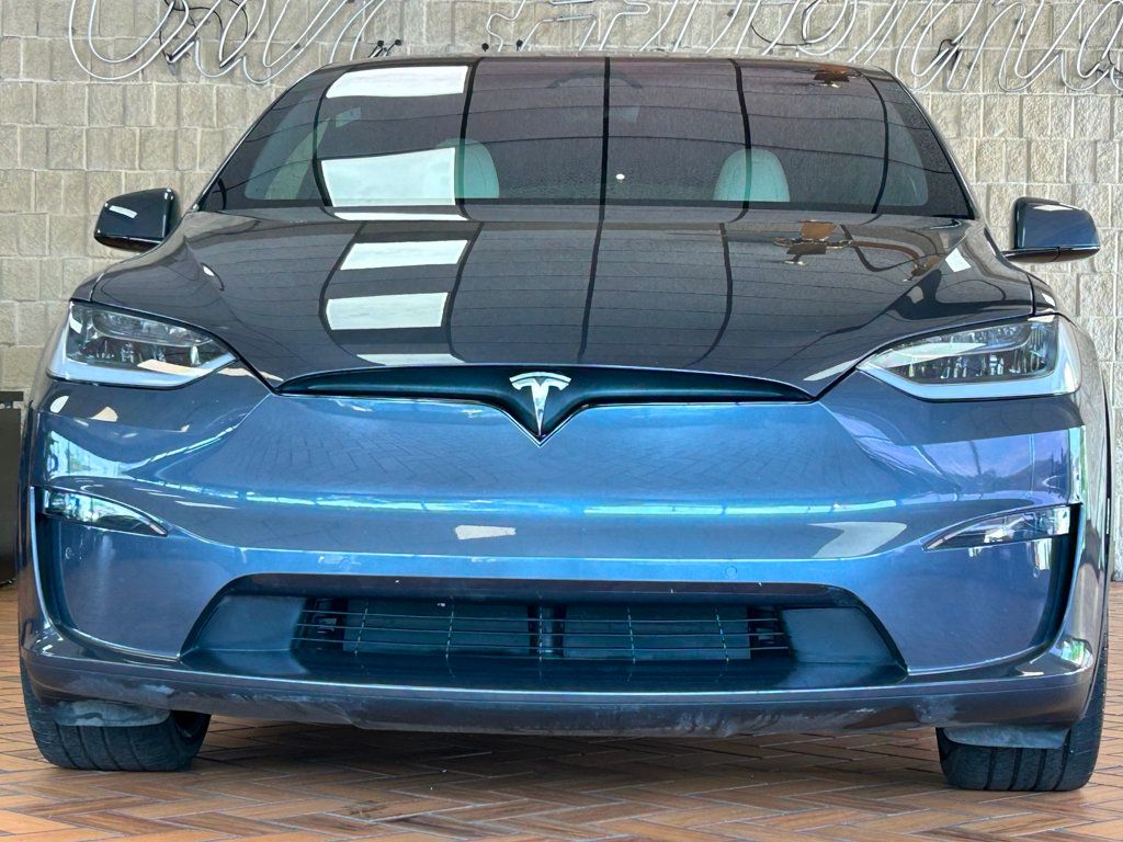 2023 Tesla Model X photo 2