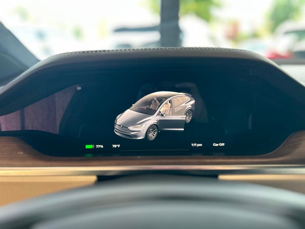 2023 Tesla Model X photo 24