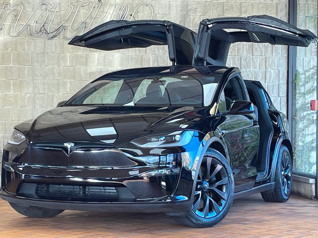2023 Tesla Model X AWD - 22939352 - 1