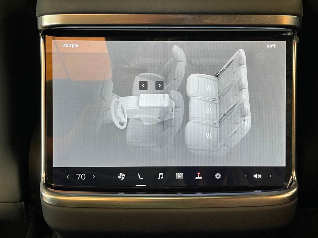 2023 Tesla Model X AWD - 22939352 - 20