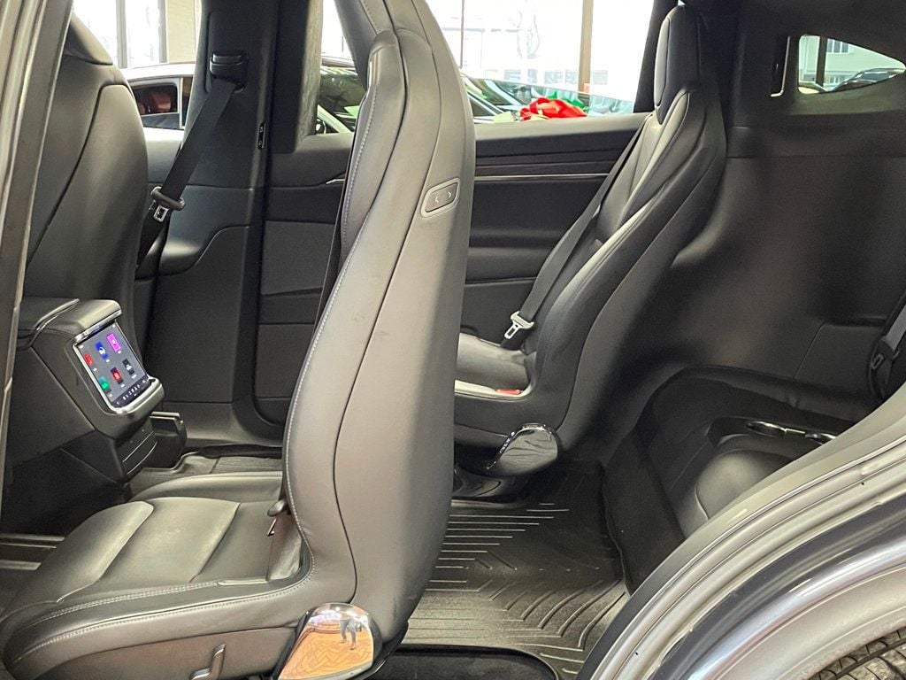 2023 Tesla Model X AWD - 22968180 - 21