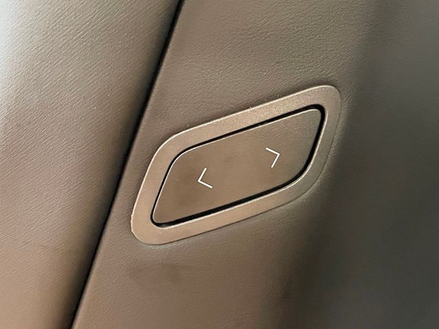 2023 Tesla Model X AWD - 22968180 - 23