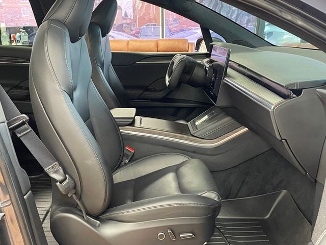 2023 Tesla Model X AWD - 22968180 - 28