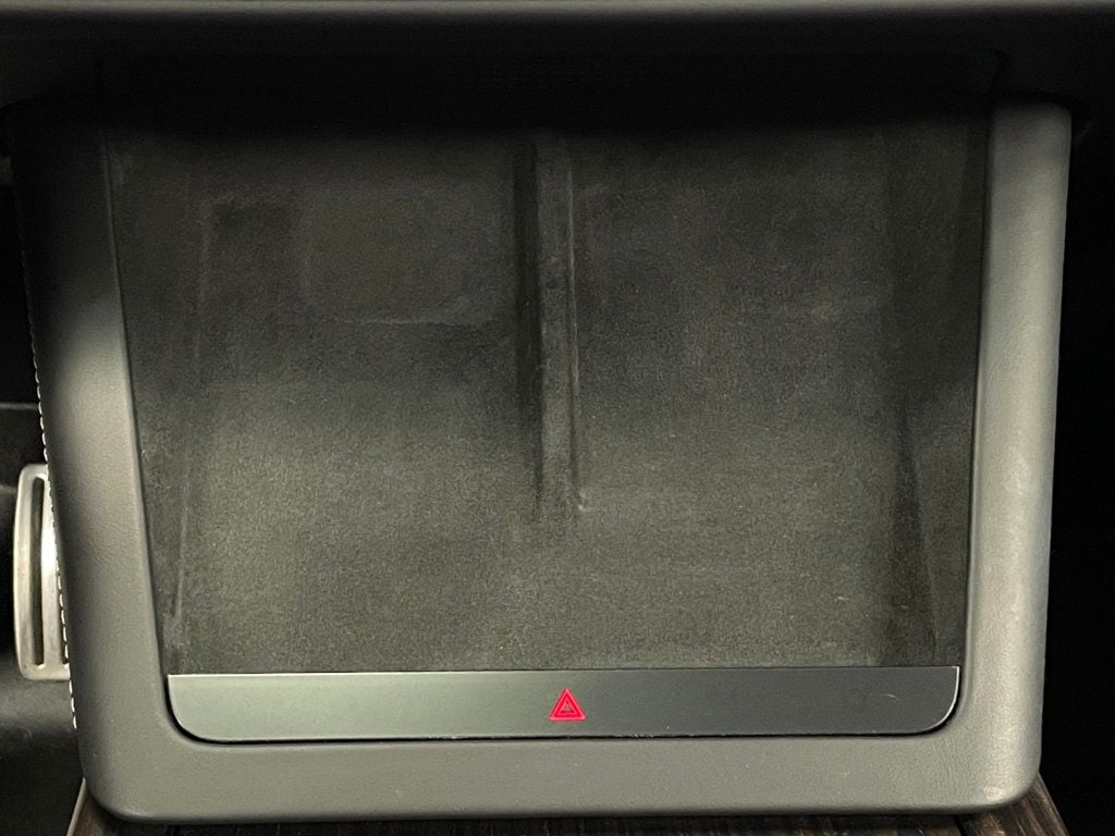 2023 Tesla Model X AWD - 22968180 - 43