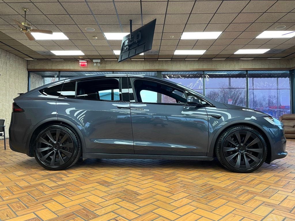 2023 Tesla Model X AWD - 22968180 - 8
