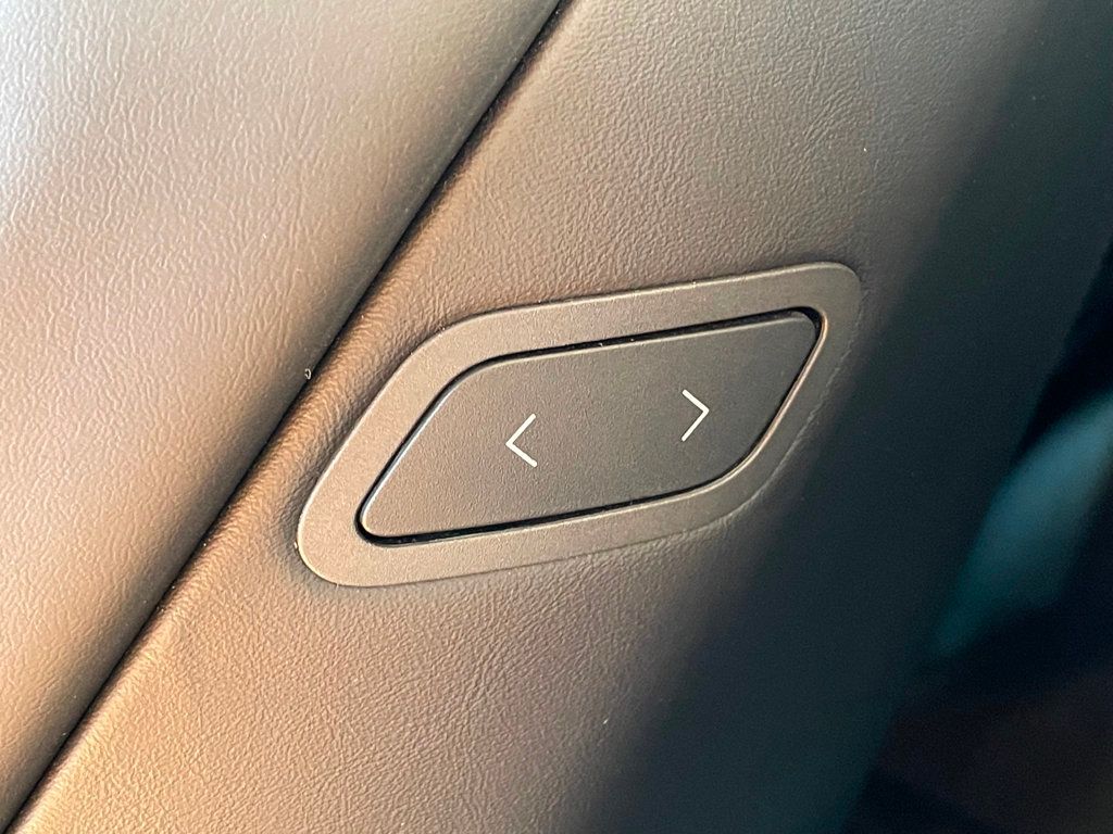 2023 Tesla Model X AWD - 22970684 - 18