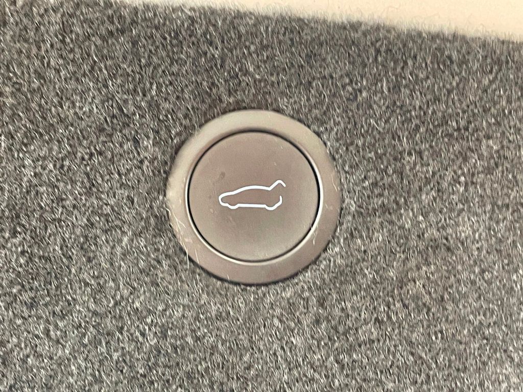 2023 Tesla Model X AWD - 22970684 - 22