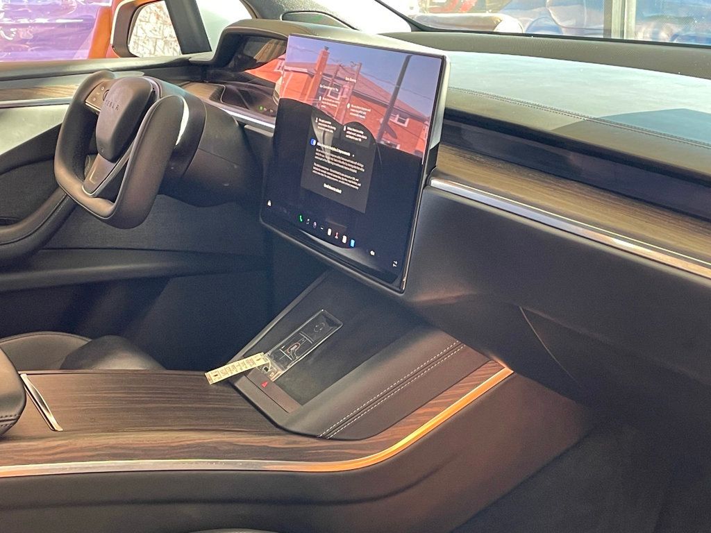 2023 Tesla Model X AWD - 22970684 - 25