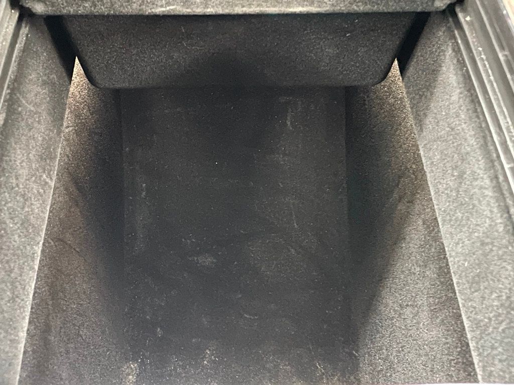 2023 Tesla Model X AWD - 22970684 - 42