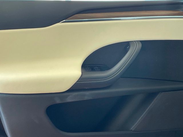 2023 Tesla Model X AWD - 23009761 - 13