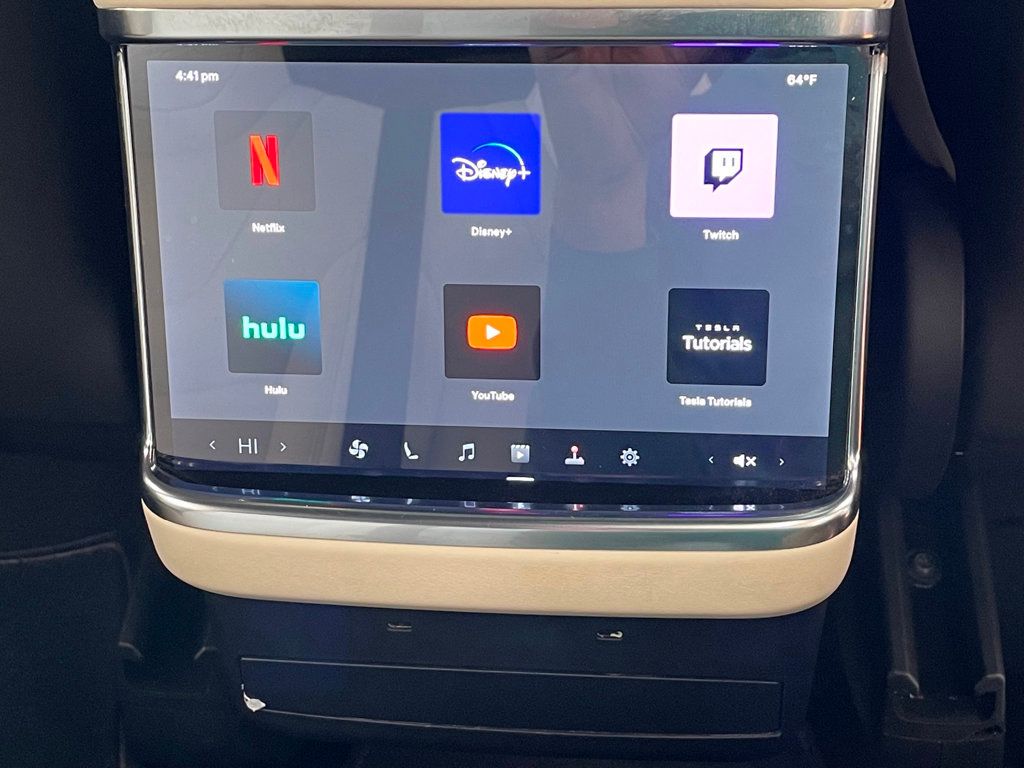 2023 Tesla Model X AWD - 23009761 - 25