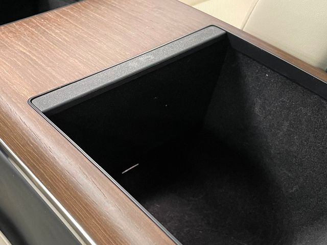 2023 Tesla Model X AWD - 23009761 - 51