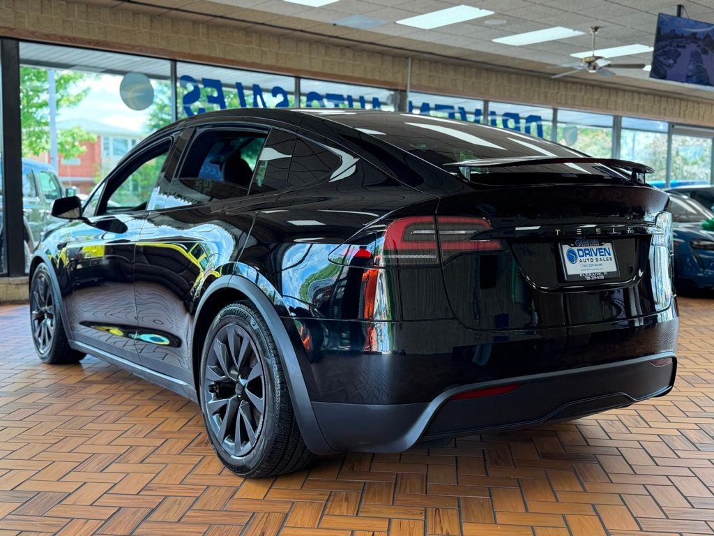2023 Tesla Model X AWD - 23041123 - 10