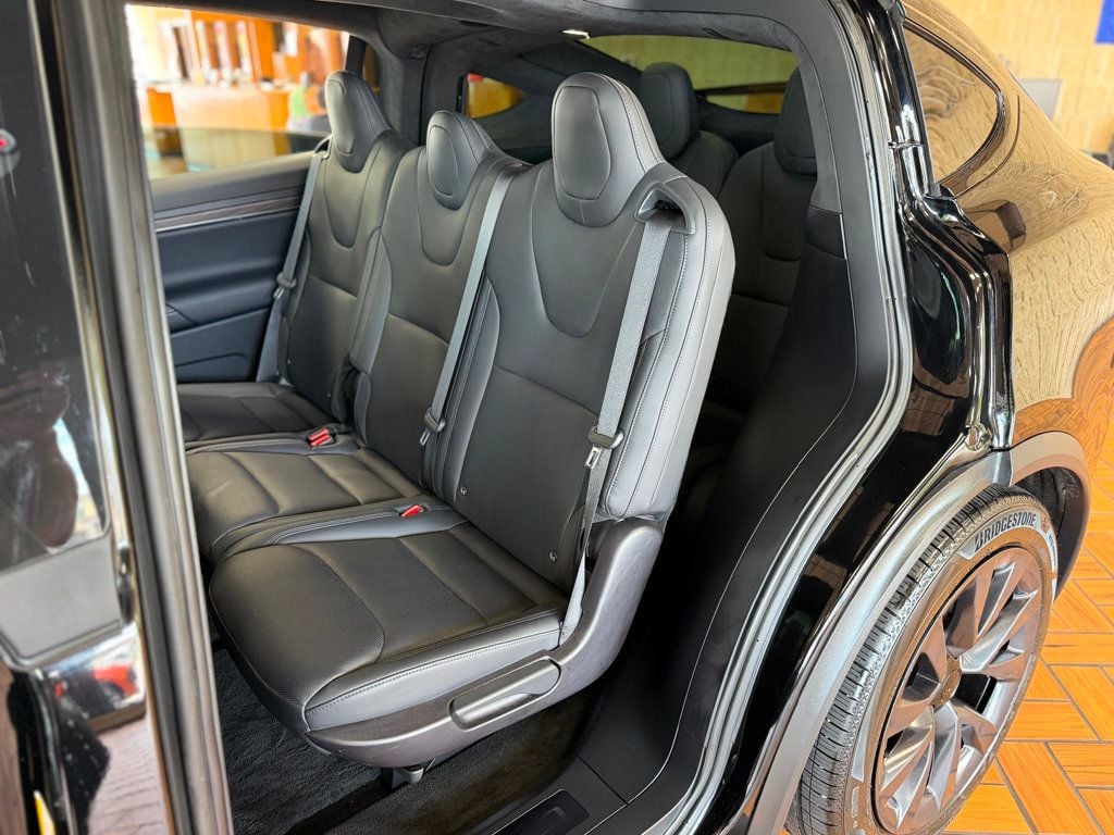 2023 Tesla Model X AWD - 23041123 - 19