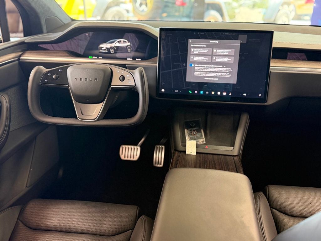2023 Tesla Model X AWD - 23041123 - 40