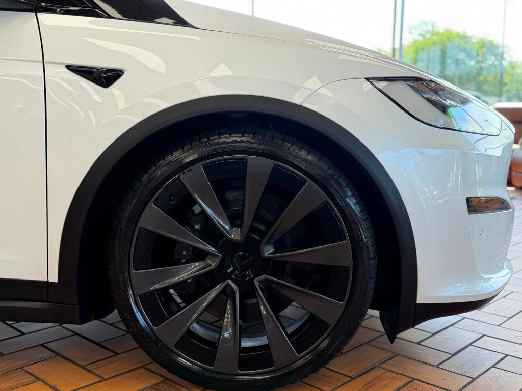 2023 Tesla Model X AWD - 23055301 - 13