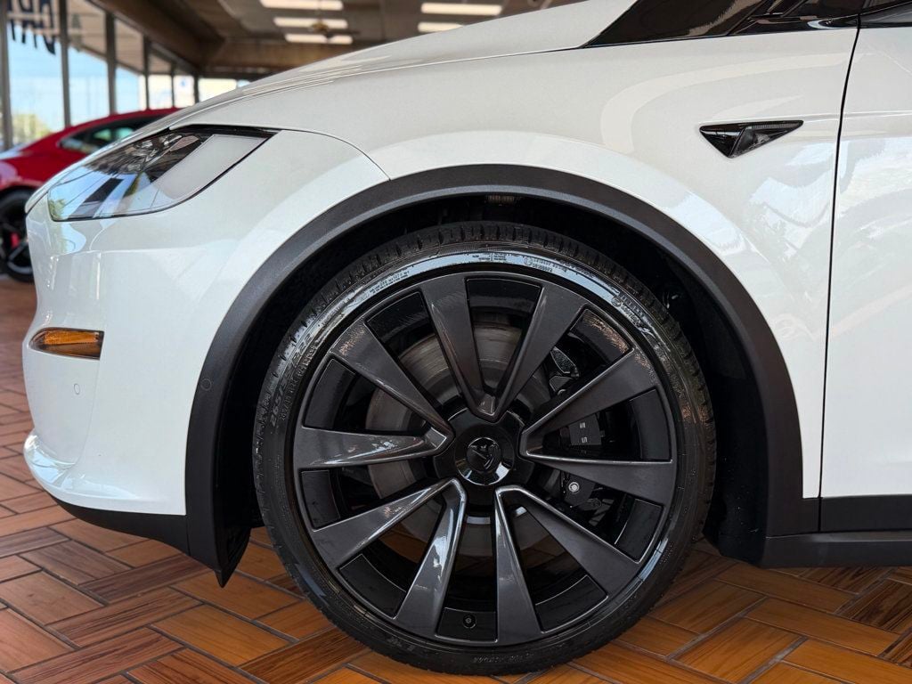 2023 Tesla Model X AWD - 23055301 - 16