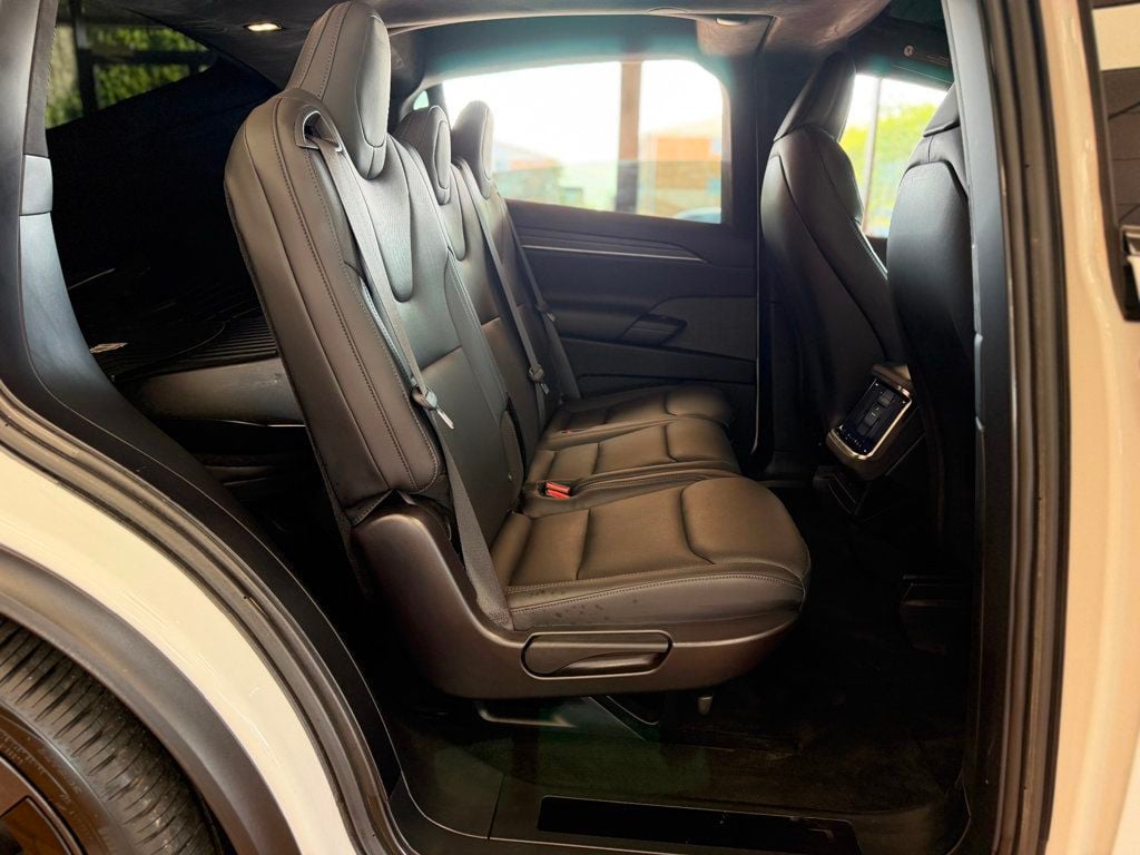 2023 Tesla Model X AWD - 23055301 - 20