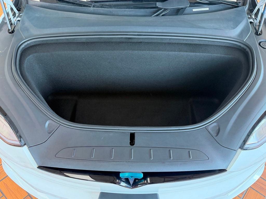 2023 Tesla Model X AWD - 23055301 - 34