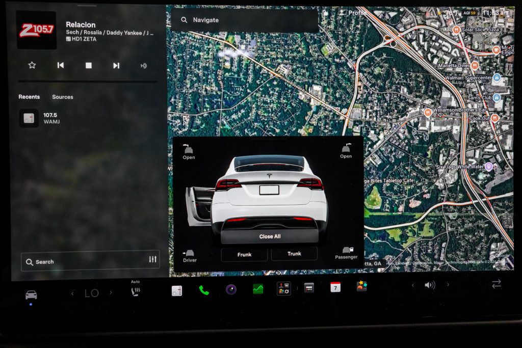 Tesla Model X photo 28
