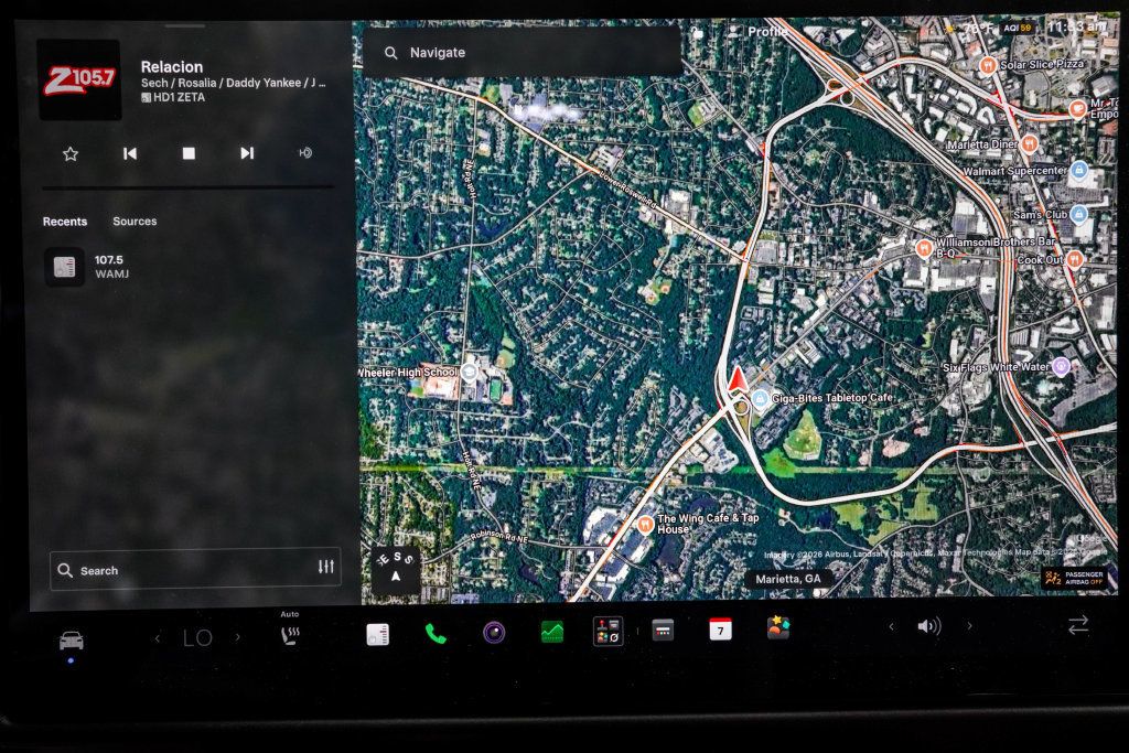 Tesla Model X photo 29
