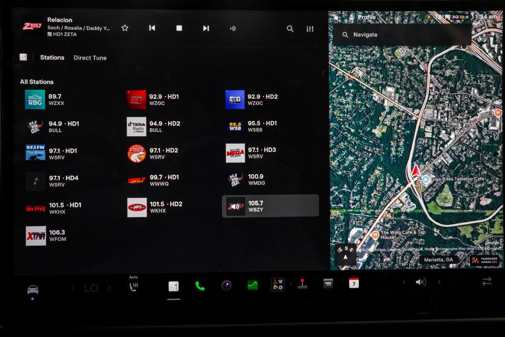 Tesla Model X photo 32