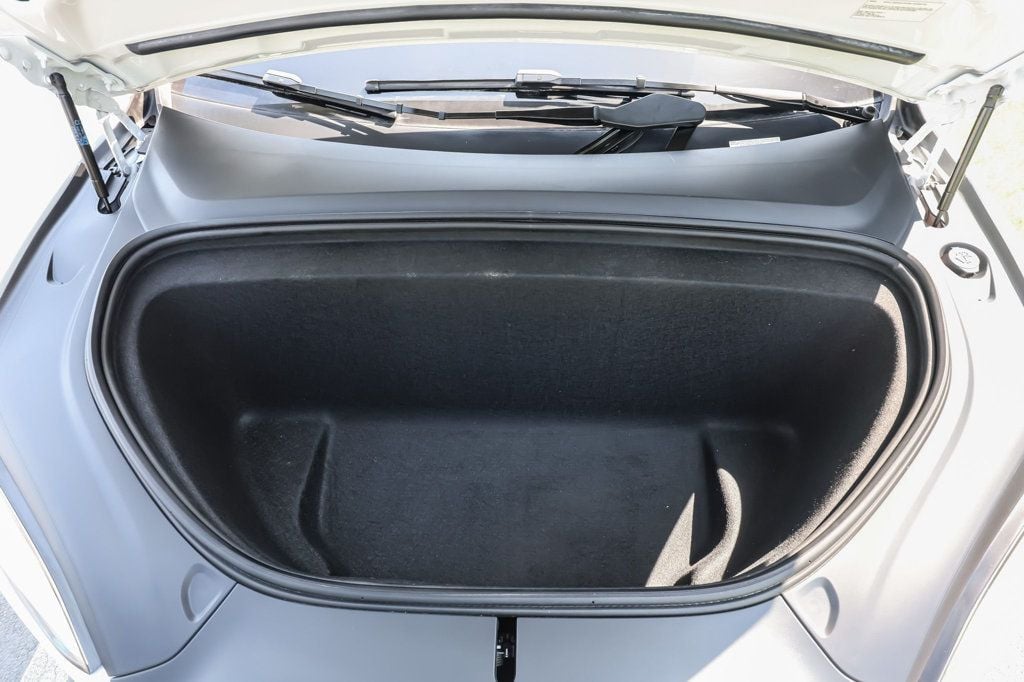 2023 Tesla Model X P100D photo 14